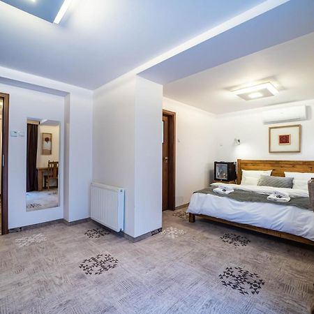 Apartamenty Przy Hotelu Zywieckim Przylekow Экстерьер фото