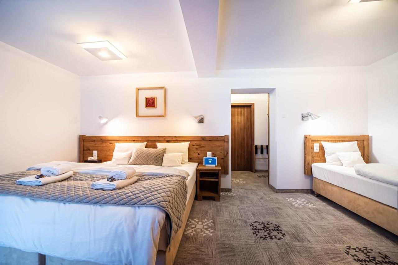 Apartamenty Przy Hotelu Zywieckim Przylekow Экстерьер фото