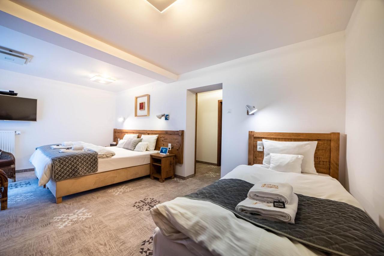 Apartamenty Przy Hotelu Zywieckim Przylekow Экстерьер фото