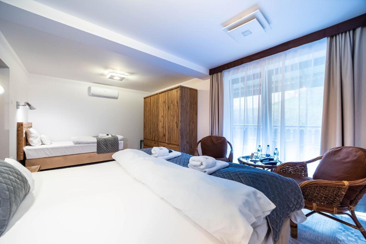 Apartamenty Przy Hotelu Zywieckim Przylekow Экстерьер фото
