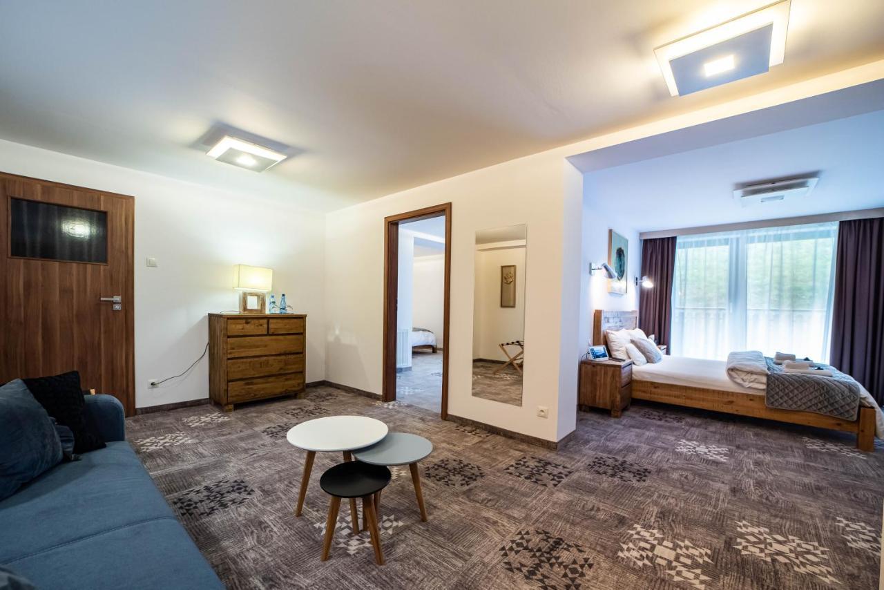 Apartamenty Przy Hotelu Zywieckim Przylekow Экстерьер фото